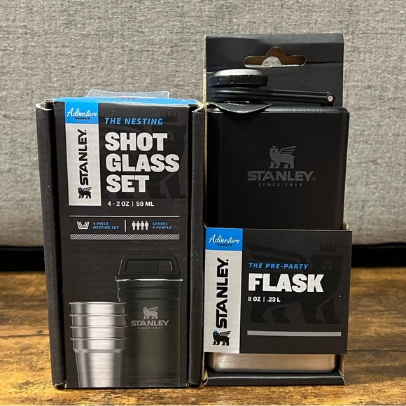 STANLEY Flask (pre-party adventure set) - Picture 1 of 5